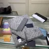 bufandas tejidas diseñadores