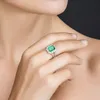 Anéis de cluster 2023 Luxo 925 Sterling Silver Color Ring quadrado Emerald Gemstone para mulheres Jóias de casamento de noivado de diamante de zircão