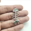 Lote 50 pcs ósseos de peixe Esqueleto Tibetão Charms Pingentes para Jóias Fazendo Brinco Colar Pulseira Chaveiro Acessórios 42 * 20mm