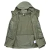 Köpekbalığı Skin Askeri Ceket Erkekler Softshell Waterpoof Camo Giysileri Taktik Kamuflaj Ordusu Hoody Ceket Erkek Kış Paltosu 201226