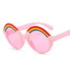 Occhiali da sole firmati arcobaleno per bambini Occhiali da sole in plastica piena Colori caramelle Design Occhiali con montatura rotonda Occhiali carini per ragazzi e ragazze all'ingrosso