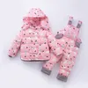 Winter Kinder Kleidung Set für Baby Mädchen Jungen Kinder Skianzug Overalls Ente Daunenmantel Warme Schneeanzüge Jacken + Lätzchen Hosen 2 teile/satz LJ201125