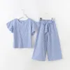 Moda grandi bambini set di strisce estate ragazze strisce falbala top a maniche lunghe con fiocco pantaloni a gamba larga 2 pezzi abiti per bambini A56931233483