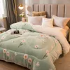 Conterters sätter Super Warm Lamb Quilt Winter Blanket 3/4/5 kg Double-Side Snow Velvet Berber Fleece Duvet Tjock Höst Spring Comforter Co