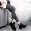 Sıcak Satış Boots Kadın 2019 Sonbahar Kış Yeni Lace Up Yuvarlak Ayak İngiliz Ayak Bileği Çizmeler Kadınlar Için Ayakkabı Kadın Flock Retro Bayanlar
