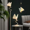 Lampada a sospensione a farfalla a led Nordic Lumo colorato da parete acrilico per soggiorno Lampada da letto Lampada da comodino illuminazione da comodino da comodino