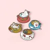 Tecknad söt teacup katt emalj pins färger söta olika typer roliga broscher för barn gåva lapel pins väskor kläder