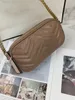 Marka Tasarımcı Omuz Çantası Kadın Moda Lüks En Kalite Klasik Klasik Yatay Deri Metin Zinciri Mini Diagonal Cep Telefon Çantaları Boyut 21*12*4cm