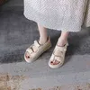 2022 pain muffin sandales à semelles épaisses bout ouvert mode décontractée chaussures de plage mode féminine