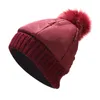 Czapki z czapką czapki zimowej kobiety WITRPOOF Down Skullies Valies for Ladies Faux Fur POm POM HATS PLEETE WESPÓLNE BLACKIE