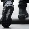 Botas acolchadas Negro Verde Marrón Hombres 95 Hight Top 95s Zapatos impermeables para hombres Alta calidad