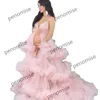 Lekkie Różowe Prom Dresses Spaghetti Paski W ciąży Damska Dress Ruffles Train Sheer Maternity Suknie na sesję zdjęciowej