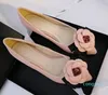 Wet Shoes Merk Stijl Dames Casual Schoenen Camellia Bloemen Gemengde Kleuren Ondiepe Mond Puntschoen Platte Schoenen Lady Single Shoe