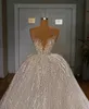 2021 Luksusowe Suknie Suknie Ślubne Suknie Ślubne Kryształowy V Neck Princess Puffy Suknie Ślubne Backless Suknia Ślubna Szata De Mariée