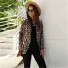 Dam Leopard Mönster Ytterkläder Mode Trend Långärmad Cardigan Double Breasted Coats Designer Kvinna Höst Slim Casual Loose Jackor