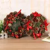 Prydnad Julstearinhållare Pine Cone Berries Woodland Xmas Decor Table Centerpiece Julkrans med 4 ljushållare Y200109