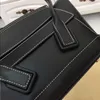 Handväska handväska äkta läderväska crossbody väskor mode av hög kvalitet kalvskinn äkta läder klassisk vanlig väv interiör zipper3260