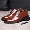 Neue männer Schuhe männer Kleid Business Schuhe Marke England Mode Atmungsaktive männer Hochzeit Bankett Casual Schuhe