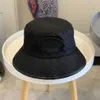 Czapki kulkowe projektowanie mody litera czapka kubełka dla mężczyzn składane czapki czarne rybak na plażę Słońce Wizor szerokie grzbiet kapelusze składane damskie melonik czapka