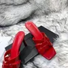 Mode Luxus Damen Sandalen Sommer Strand Leder Hausschuhe Trigger Senior Frauen Freizeit Flache Hausschuhe Große Größe 35 ~ 42