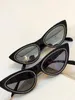 4S019 Nouvelles lunettes de soleil pour femmes Cat Eye Populaire Charmante mode extérieur Lunettes de soleil Top Quality Protection UV Lunettes de soleil Come avec 4056675