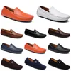 Fashions Leather Doudou Homens Casuais Driving Shoes Respirável Solas Soft Light Tan Negros Navis Brancos Blues Prata Amarelo Calçado Cinzento All-Match Lazy Transfronteiriça