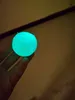 Boules de plafond Luminescents Stress Relief Sticky Ball Glow Glow Stick to the Wall and Fall Of Sanding Squishy Glow Toys for Kids Adults W3495764