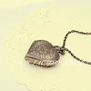 Novo Quartzo Colar Vintage Camisola Cadeia Verde Bronze Oco Esculpido Pêssego Coração Bolso Relógio Bolso Relógio Necklace