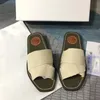 Mulheres chinelas de lona Luxury slides planos sapatos amadeirados molhas folhas de garotas chinelos tênis de lona faixas band scuffs sandálias Chaussures 35-45