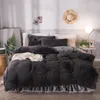 Multi Solid Color Luxury Plush Shaggy Warm Soft Duvet Cover Set 160X200cm Bedding Set Pompoms Ruffles Bedskirt Pillow Shams T200706