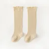 Bebek Çorap Erkek Kız Diz Yüksek Çocuklar Frilly Katı Renk Uzun Çorap Bebek Yenidoğan Yaz Çocuk Fırfır Sevimli Çorap 20220302 H1