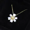Topp berömda varumärken Pure 925 Sterling Silver Shell Flower Necklace For Women 18K Gold Color Fine Jewelry Europe Design Gift 20228510959