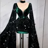 Jägergrünes, kurzes Ballkleid, lange ausgestellte Ärmel, Pailletten, glitzernde Cocktailparty-Kleider, formelle Abendkleider