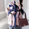 KOI LEAPING Женская мода в европейском и американском стиле, популярная кашемировая шаль с рисунком каретки, теплый шарф, подарок9042131