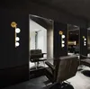 복도, 욕실 및 TV 배경을위한 현대 황금색 검은 금속 벽 sconic