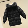 2020 Ny vinterjacka Kvinnor Parka Big Fur Hooded Tjockt Bomull Parkas Kvinnlig Jacka Varm Loose Coat Casual Outwear P1016