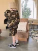 Moda dla dzieci Zestawy odzieży Camouflage Boys Zapip Kurtka z kapturem Shorts Forceasual Shorts 2pcs 2022 Spring Children Zapobiegaj BASK Outfi5206360