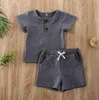 Nyfödda klädsuppsättningar Baby Girls Boys Kläder Ribbed Bomull Casual Kortärmad Toppar T-shirt + Shorts Toddler Spädbarn Fashion Summer Outfit Set ZYY581