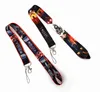 2021 Kleine Hele 20 stuks Mobiele Telefoon Bandjes Charms Japan Anime Aanval op Titan Lanyard Mode Sleutels Hals ID Houders voor Auto Key8376815