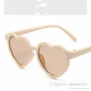 Moda Bambini occhiali da sole estivi bambini amano cuore cornice occhiali da sole ragazze UV 400 occhiali protettivi ragazzi occhiali da sole da spiaggia Q4389