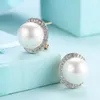 Stud Bröllop Jewellry Vit Cubic Zirconia Pearl Örhängen Guldöverdrag för kvinnor Mode Smycken E20961