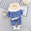 Abbigliamento sportivo Set Bambino Ragazzi Felpa con cappuccio Moda Tuta da bambino Set casual Maniche lunghe Ragazzi Ragazze Vestiti 1 2 3 4 Anno LJ200917