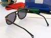 2021 النظارات الشمسية لوحة جديدة من النظارات الشمسية 0525S أزياء مزاجه الرجال والنساء النظارات الشمسية اللون الكلاسيكي مطابقة الجو بسيط