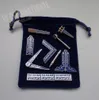 Set di 9 diversi strumenti di lavoro massonici blu Distintivo con borsa in velluto Mason mason Regali per muratore in miniatura 201125269M