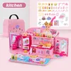 QWZ Filles Jouets DIY Doll House Sac à main Meubles Miniature Accessoires Mignon Dollhouse Anniversaire Cadeau Maison Jouets pour enfants LJ201126