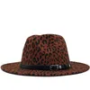Новые женщины войлочные пояс Федора шляпа с широким краевым леопардом Print Jazz Hat Elegant Lady осень Sombrero Codfather женский