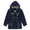 Hiver nouveaux vêtements pour enfants impression pour enfants plus velours cowboy trench-coat épais veste coréenne 201125