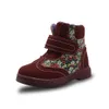 Apakowa冬の秋の女の子のブーツ花の子供の靴暖かい短い豪華な快適な子供たちPUレザーMartin Boots LJ200911