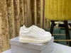 고품질 클래식 새로운 올 매치 작은 흰색 신발 11 오리지널 소비다드 패션 품질의 양가죽 안감 캐주얼 181O