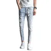 Jeans Biker Men coreano Slim Fit Jeans Stretch Men Roupas Moda Ripped Jeans Men Denim Pants Tornozelo 34-28 201128